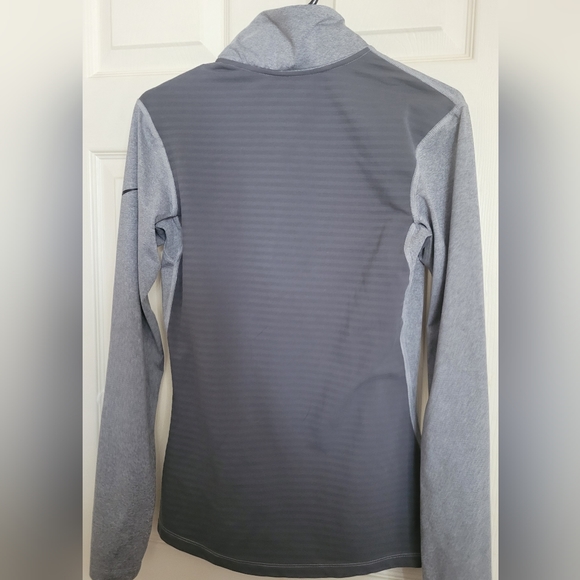 Ladies Dri-Fit Running jacket -size Large - Picture 2 of 4